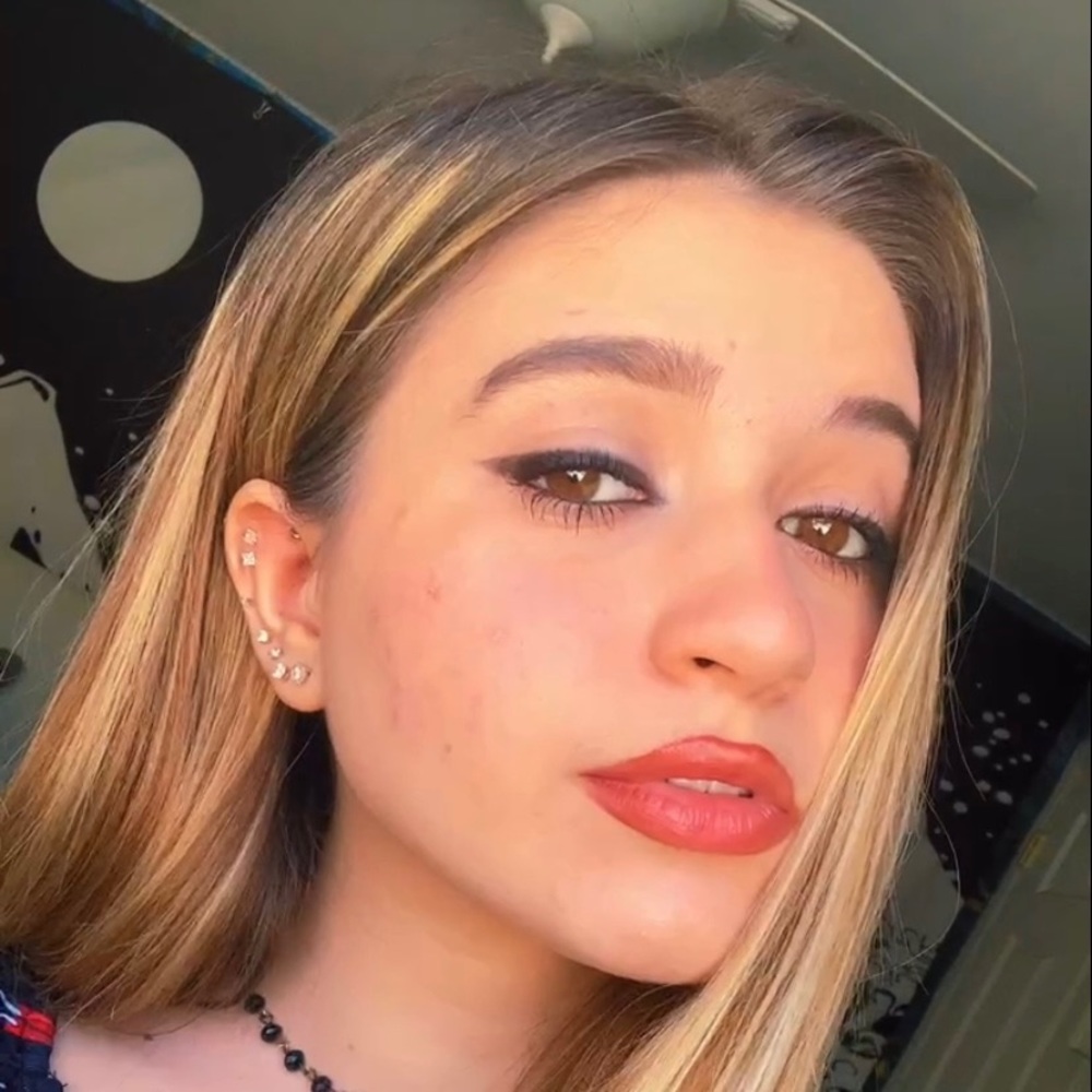 Meet your Posher, Faith